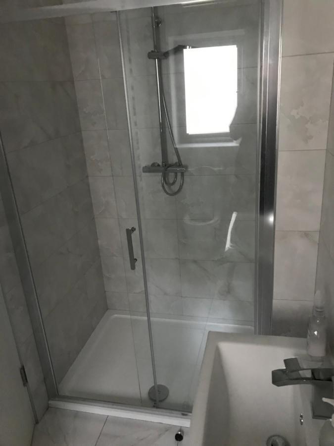 1 Luxurious Room In Family Home Killarney Dış mekan fotoğraf